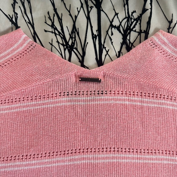Carve Designs Zella pink pullover sweater, organic cotton, white stripes, medium - Picture 14 of 16